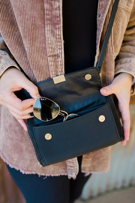 PREORDER: Captiva Touch Screen Bag In Assorted Colors