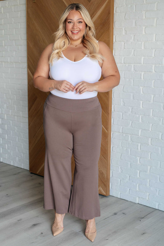 Magic Wide Leg Crop Pants in Dark Mocha